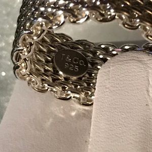 Tiffany&co mesh ring size 6.5 box included